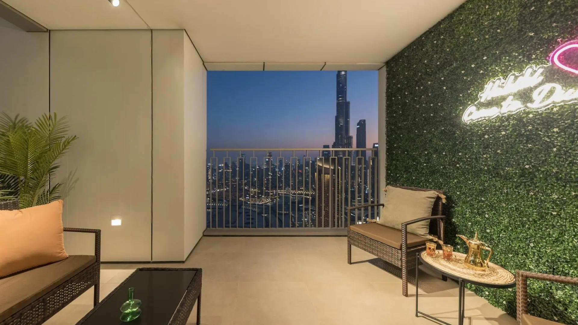 Apartmán 3Br And Maids Burj Khalifa And Fountain View For 8 Guests Dubaj